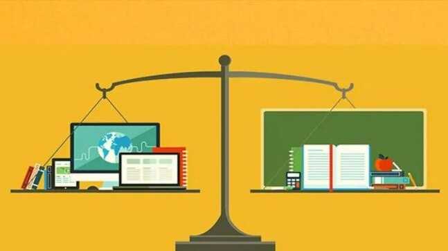 What are the main differences between classroom and online learning...