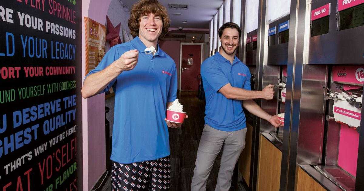 YouTube Star Danny Duncan Heats Up Froyo Chain 16 Handles by Franch...